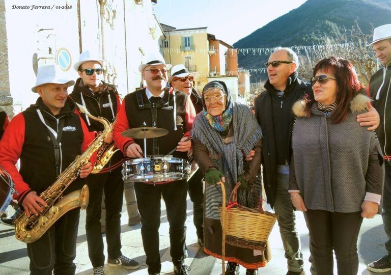 La Befana at Sagra della Polenta Ragnosa at Pettorano sul Gizio