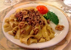 Cantautori Pappadelle with walnuts 