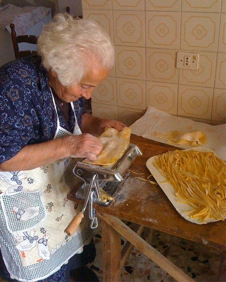 Italia Making Pasta