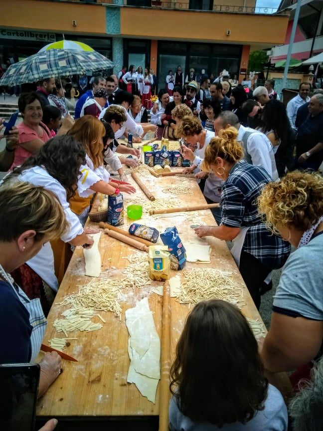 Sagne making at Alanno Grape Festival