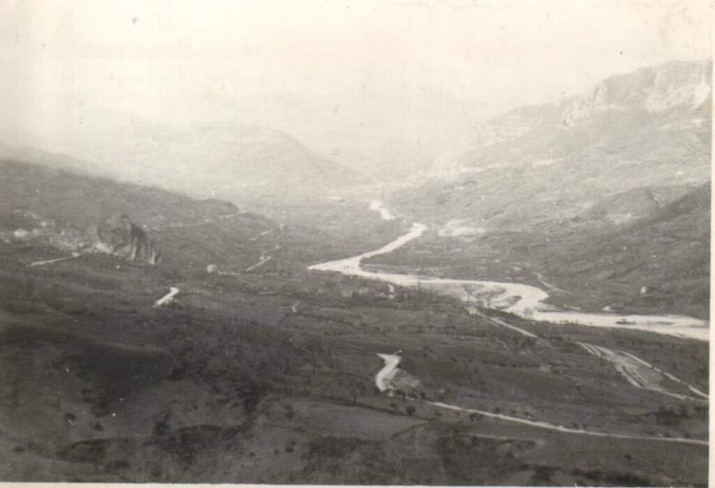 Looking up the valley to Pietraferrazzana. Villa Santa Maria is in the distance on the right (without the huge bridge for carrying the superstrada)