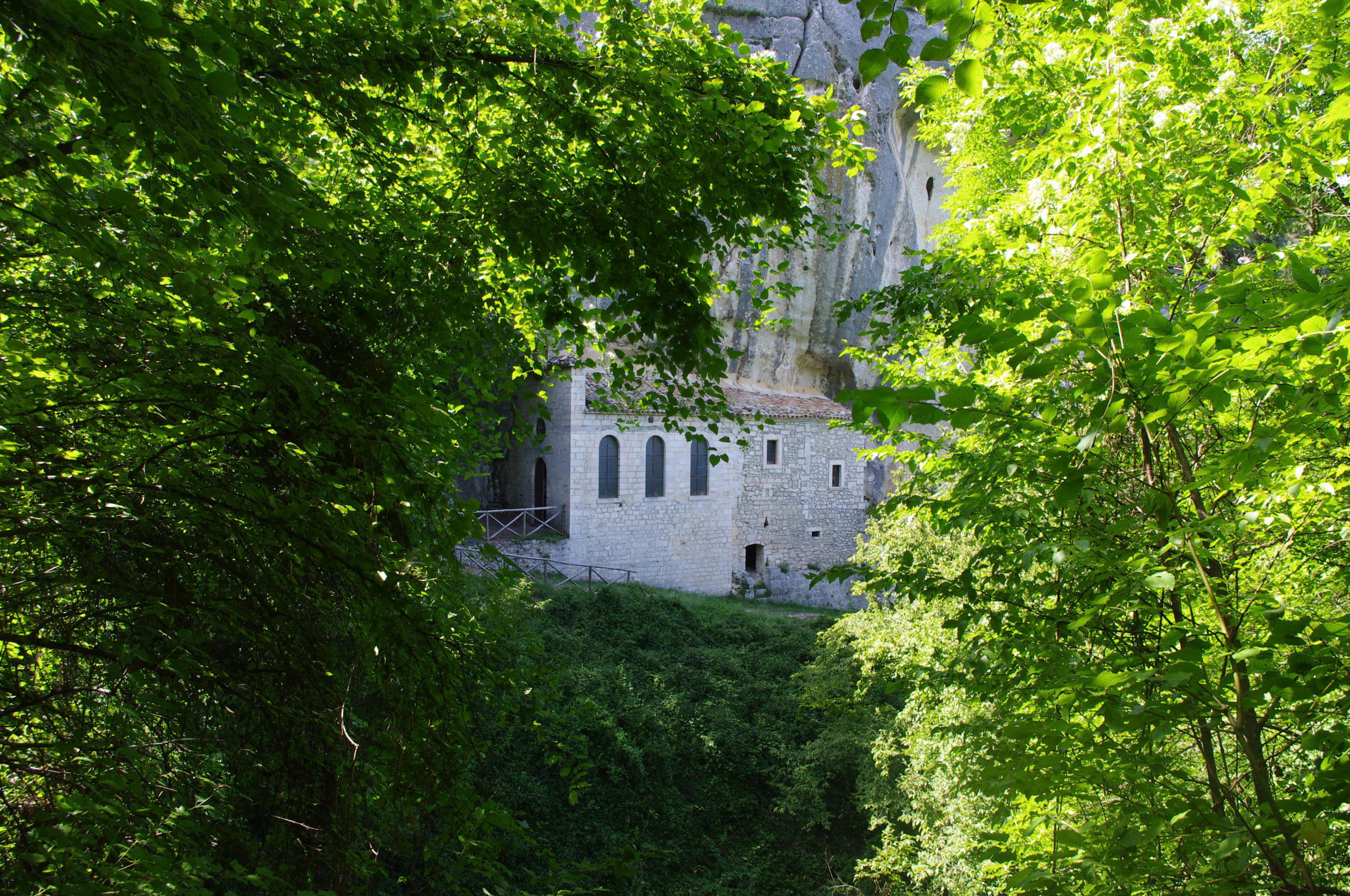 Slow Hike to Hermitage of Sant’Onofrio, Serramonacesca