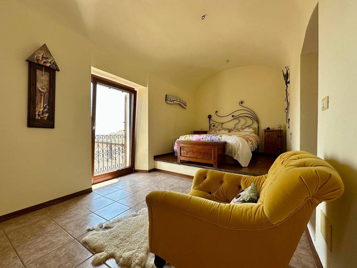 Balcone di Pacione - Calascio Apartment Sale