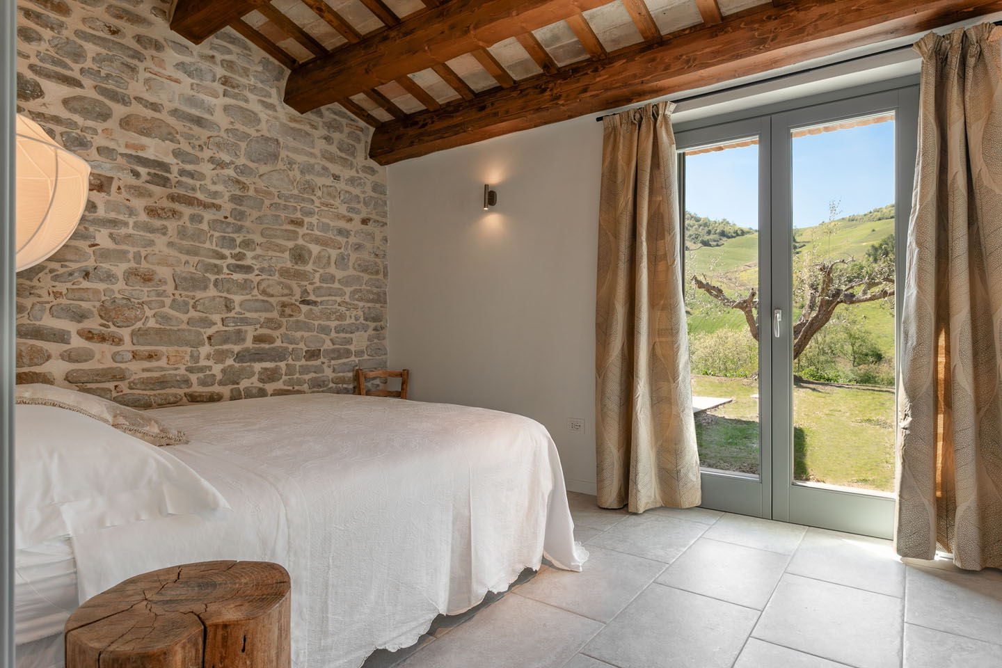Panfilo Farmhouse – Luxury Family-Friendly Teramo B&B & Apartments