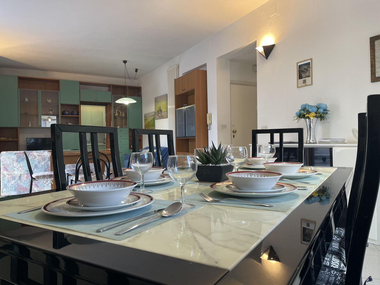 Bisenti Apartments - Short Term Terrace Apartment Rental