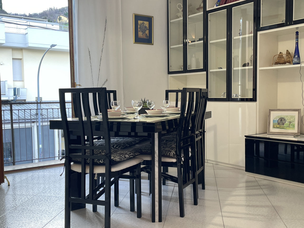 Bisenti Apartments - Short Term Terrace Apartment Rental