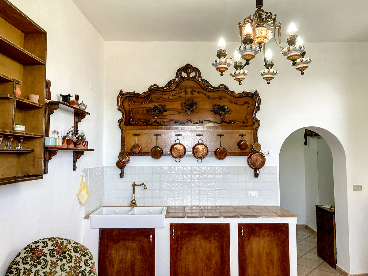 Restored 360° Historic Penthouse, Centro Storico of Penne