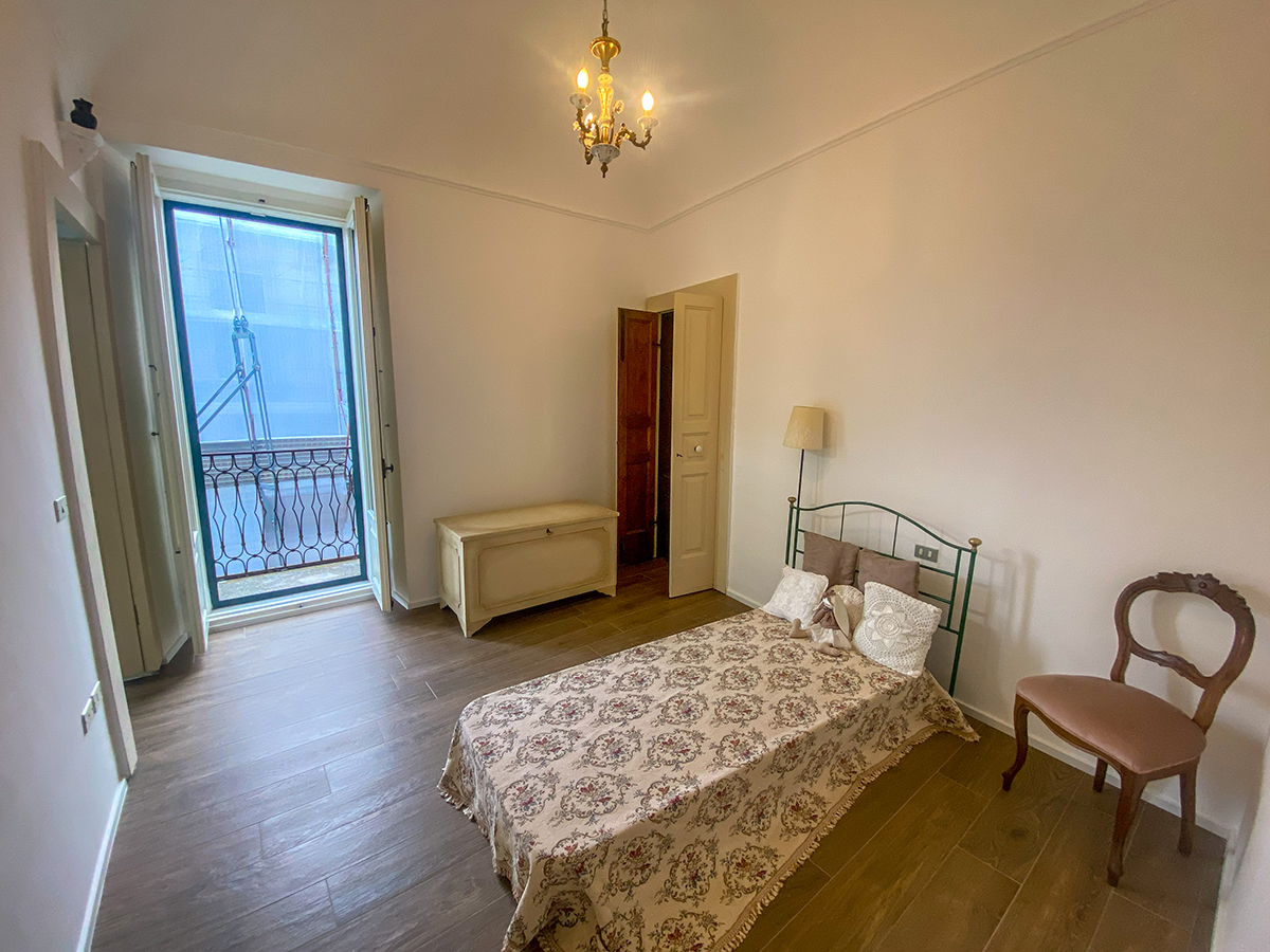 Restored 360° Historic Penthouse, Centro Storico of Penne